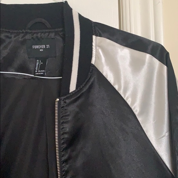Forever 21 Bomber Jacket - Picture 2 of 4